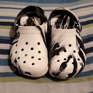 Crocs Marbled Black and White